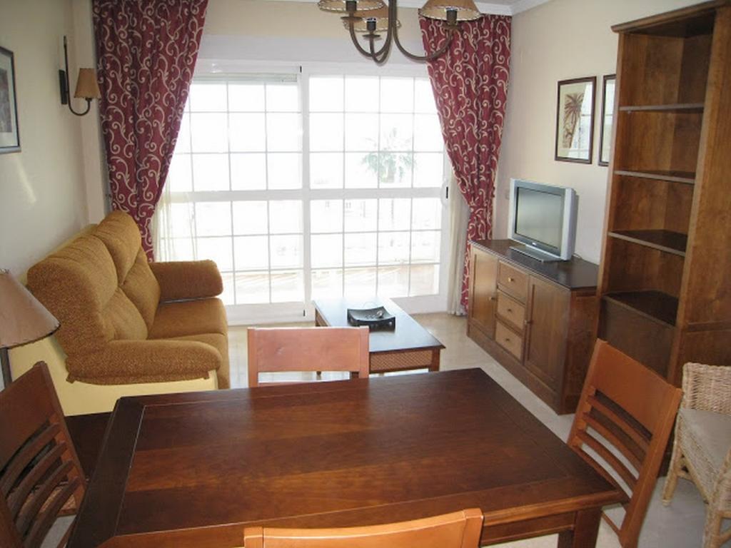 Apartamentos Torreon Del Mar Бенальмадена Номер фото