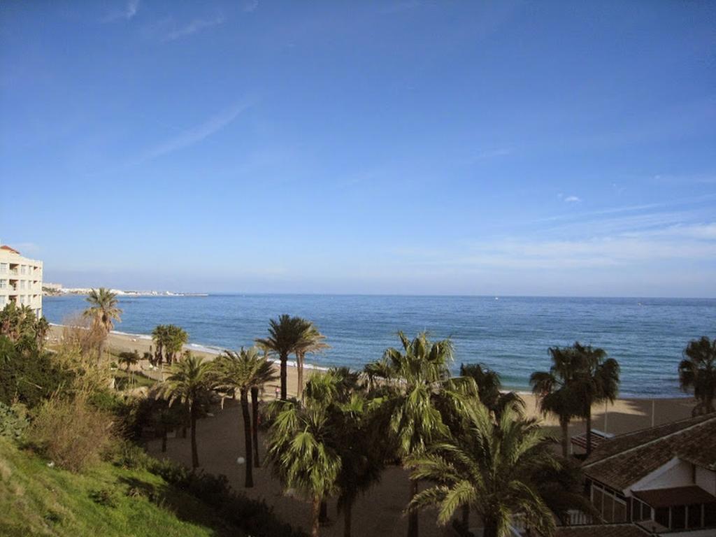 Apartamentos Torreon Del Mar Бенальмадена Номер фото